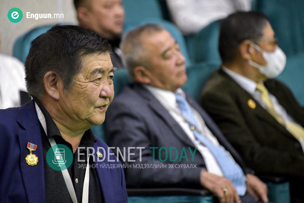 Монгол ухаанаар хөгжихүй