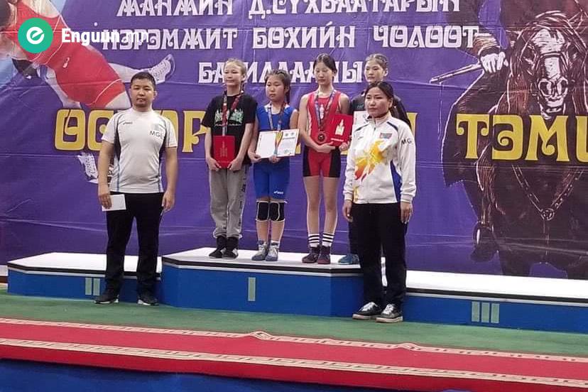 Тамирчин А.Энэрэл 34 кг-ийн жинд  алтан медаль хүртлээ