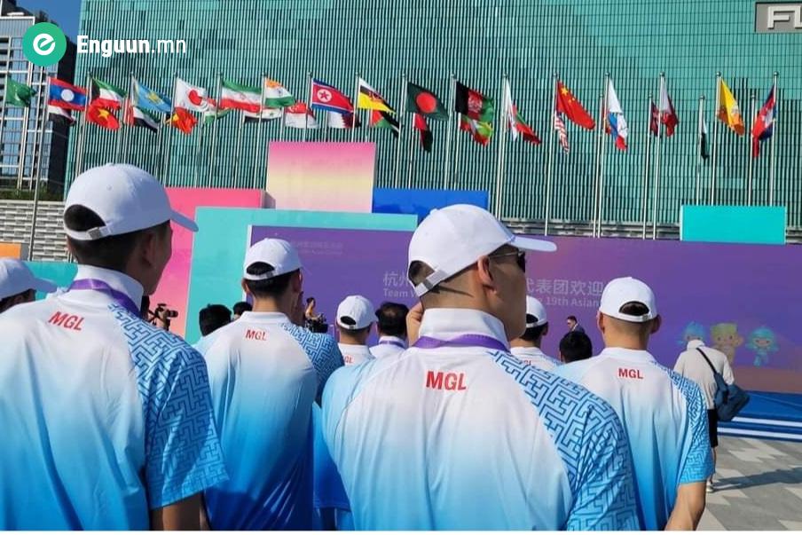 АЗИЙН НААДМЫН ТАМИРЧДЫН ТОСГОНД  МОНГОЛЫН ТУГ МАНДЛАА