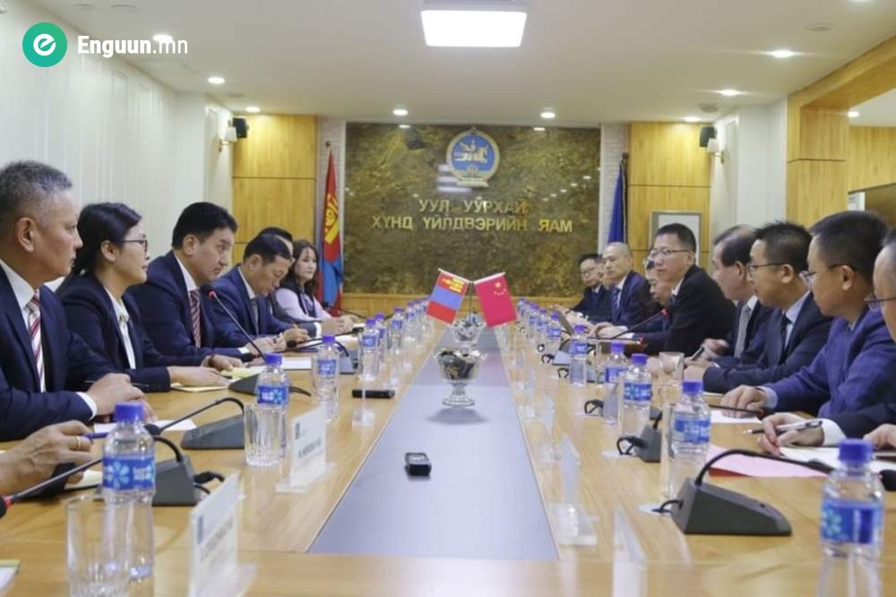 БНХАУ-ын Жөжян мужийн “Ханжөү ган төмөрлөгийн групп” компанийн ТУЗ-ийн дарга Жан Лимин тэргүүтэй төлөөлөгчид манай улсад хүрэлцэн ирж ажиллалаа
