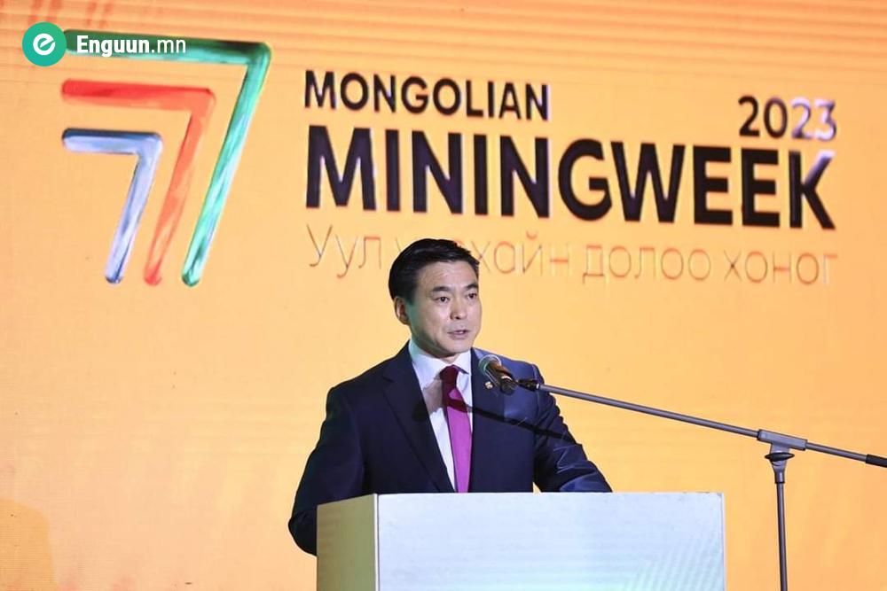MINING WEEK: ҮЙЛДВЭРЛЭЛ, ТЕХНОЛОГИЙН ПАРКУУД АЖ ҮЙЛДВЭРЖИЛТИЙГ ЭРЧИМЖҮҮЛНЭ