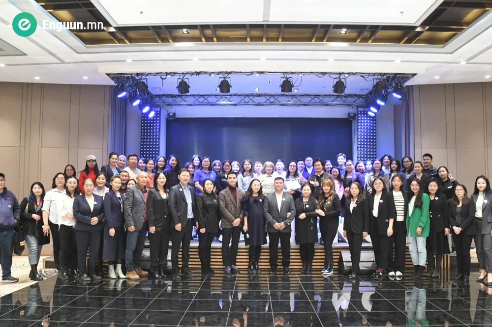 "ЭНТРЕПРЕНЕР СУДЛААЧ" ҮНДЭСНИЙ ХӨТӨЛБӨР АМЖИЛТТАЙ ХЭРЭГЖЛЭЭ.